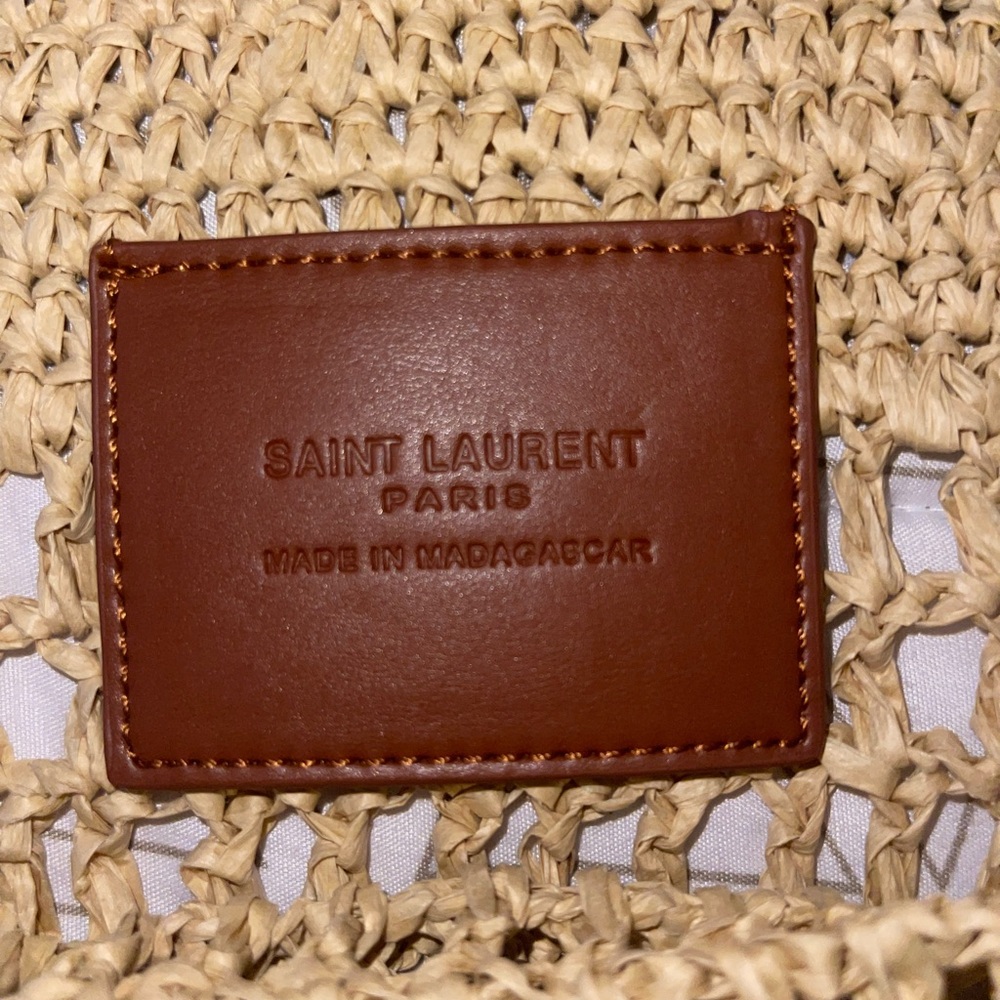 Yves Saint Laurent Icare in Raffia - Picture 14 of 16